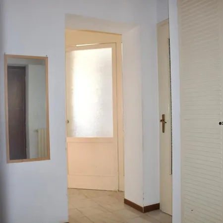 Ample 2-br Steps To Navigli Lejlighed *