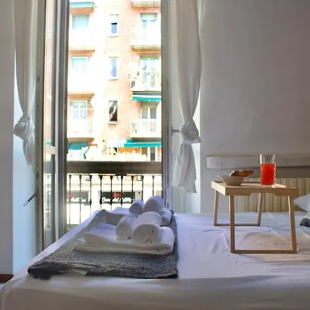 Ample 2-br Steps To Navigli Lejlighed Milano